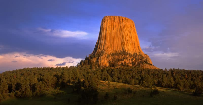 Trump Signs Executive Order to Reassess National Monuments Law