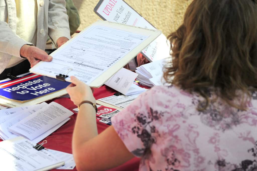 Voter registration for people to sign up for the 2008 election.