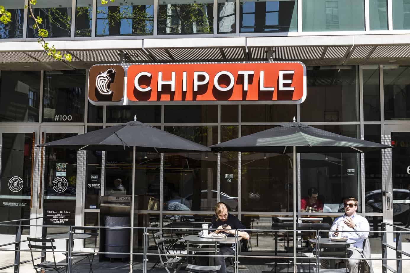 Chipotle Under Investigation Again after Illness Complaints