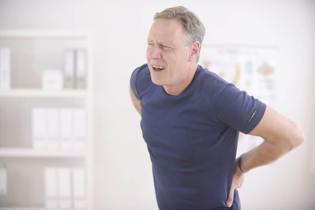 male hernia suffer