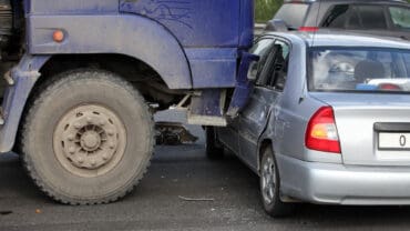 Accidents That Involve Large Vehicles Can Be Very Dangerous: Be Safe