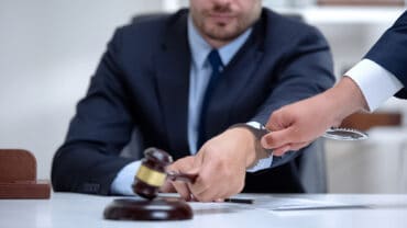 How Much Can I Sue For False Arrest?