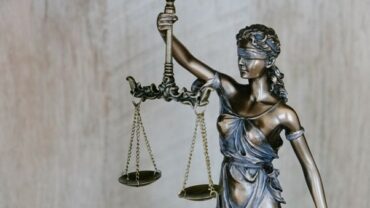 5 Key Things to Look for When Choosing a Personal Injury Law Firm to Fight for Your Compensation