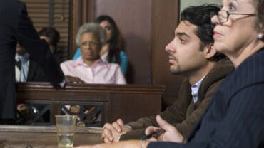 7 Things to Keep in Mind When Choosing an Outfit for Court