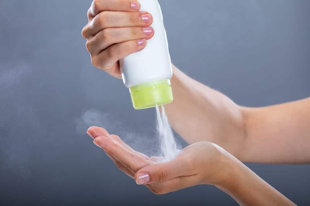 talcum powder use